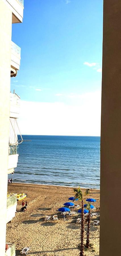 Sea & Sun Apartment Durrës Exteriör bild